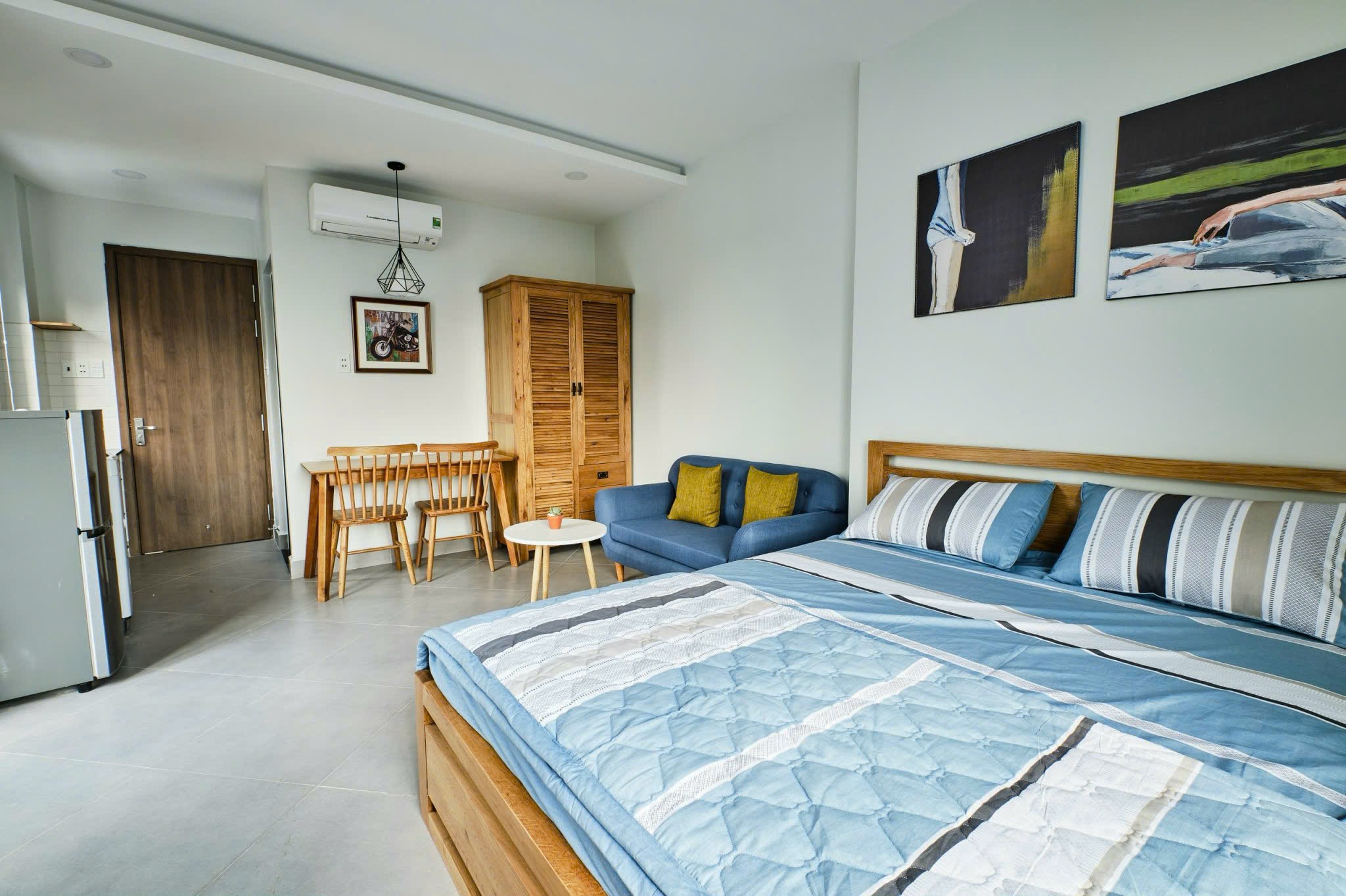 CĂN HỘ BAN CÔNG THOÁNG CỬA SỔ RỘNG VIEW TOÀN CẢNH Ở TRUNG TÂM QUẬN PHÚ NHUẬN ảnh 3