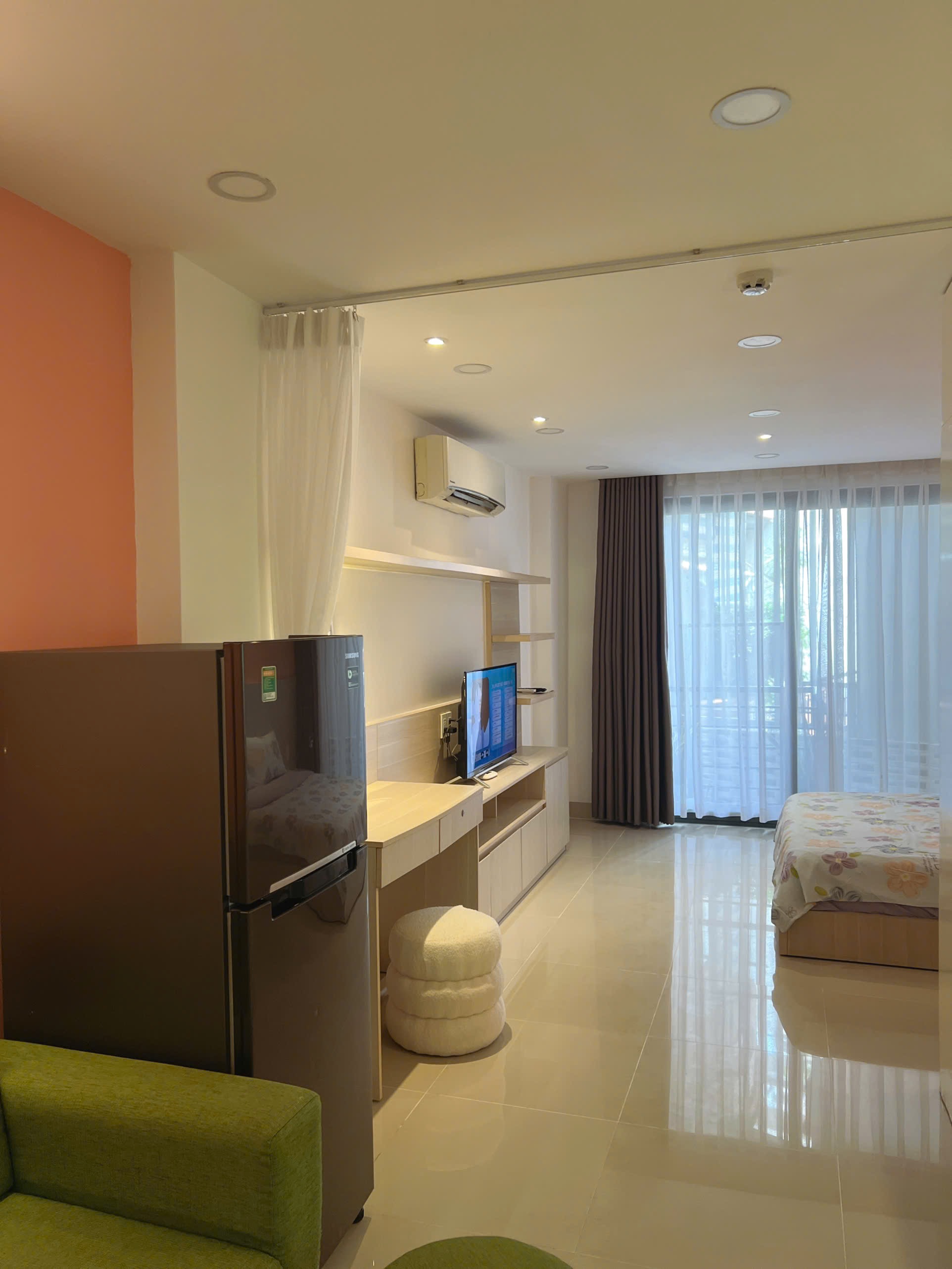 CĂN HỘ 1 PHÒNG NGỦ BAN CÔNG TÁCH BẾP KHU BẾP LỚN Ở TRẦN ĐÌNH XU QUẬN 1 ảnh 4