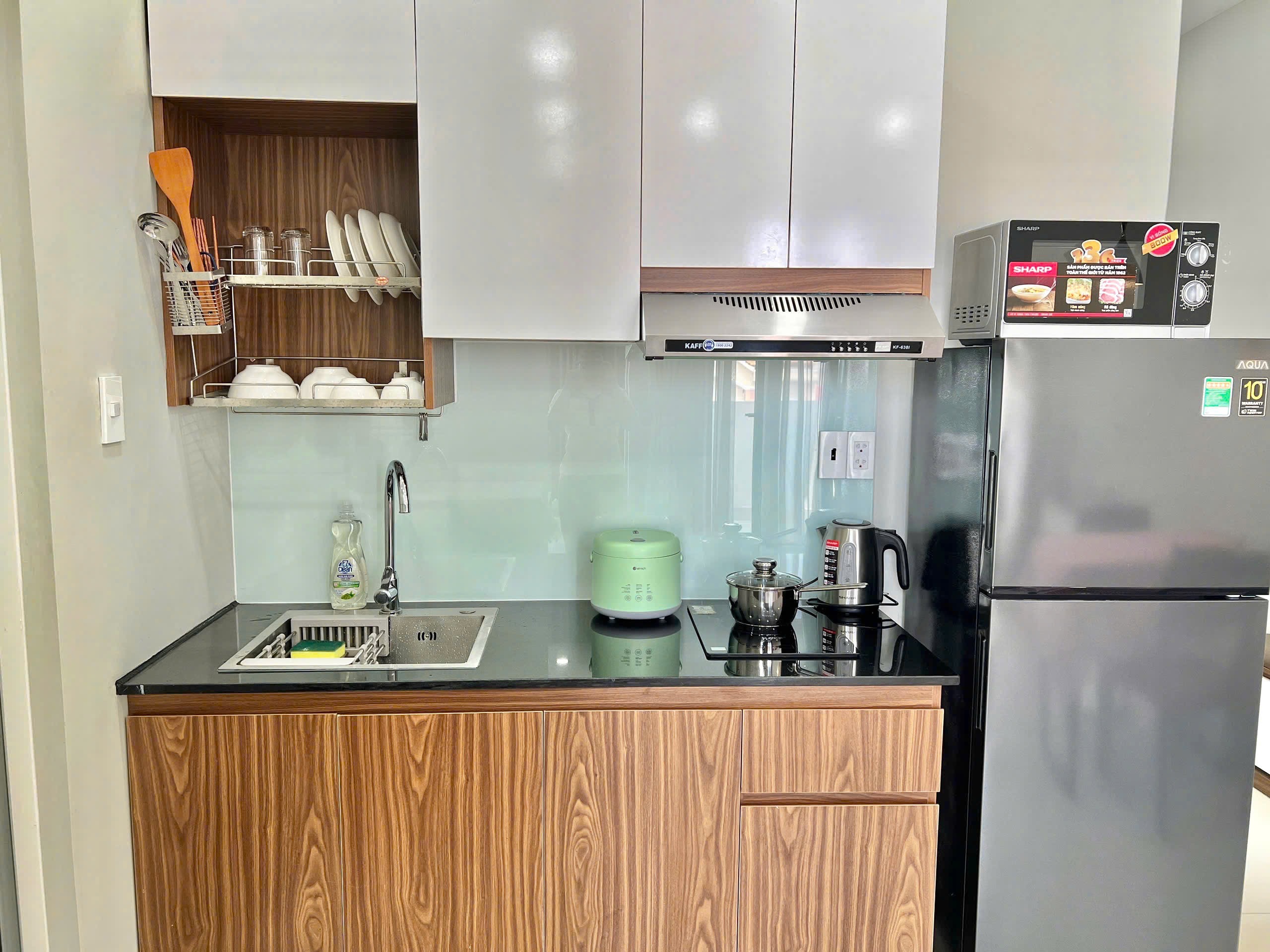 CĂN HỘ BAN CÔNG VIEW TOÀN CẢNH Ở BẠCH ĐẰNG SÁT QUẬN 1 ảnh 5