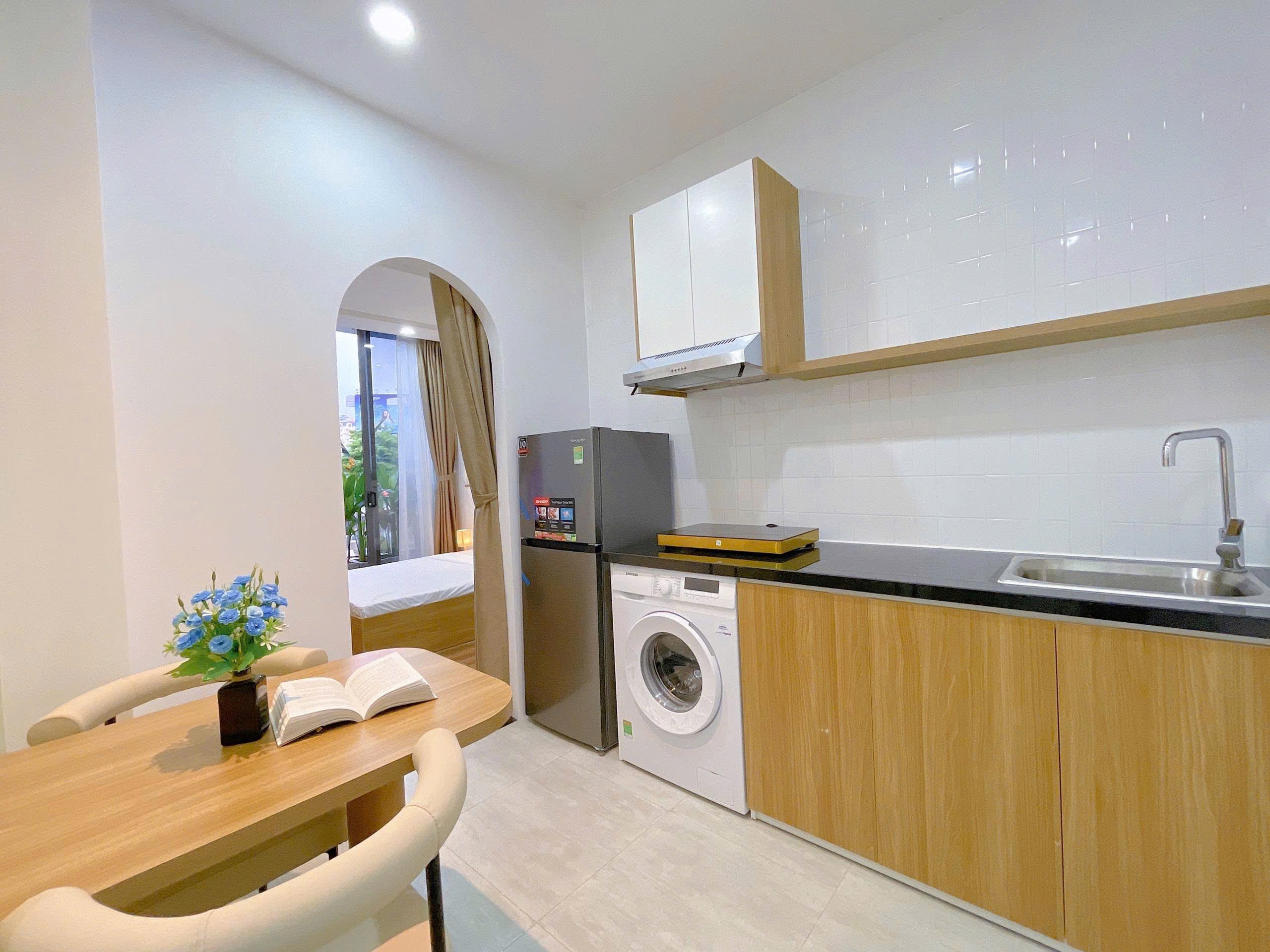 CĂN HỘ 1 PHÒNG NGỦ BAN CÔNG CHILL DECOR THƠ MỘNG Ở ĐIỆN BIÊN PHỦ SÁT QUẬN 1 ảnh 5