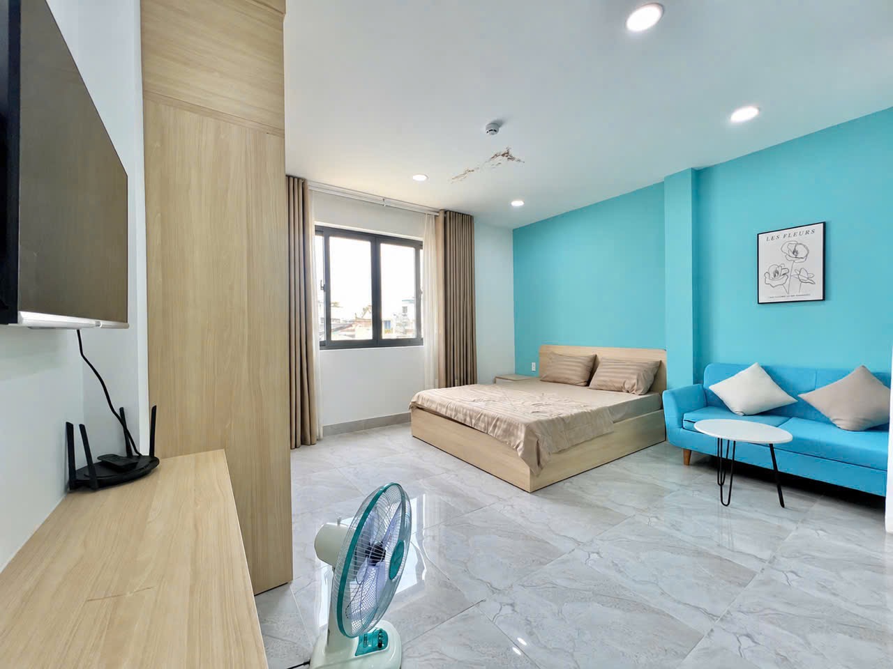 CĂN HỘ 1 PHÒNG NGỦ CỬA SỔ LỚN MÁY GIẶT RIÊNG Ở THÍCH QUẢNG ĐỨC SÁT QUẬN 1