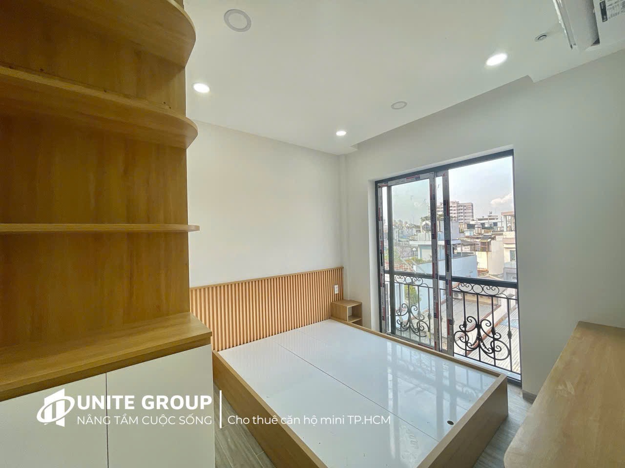 KHAI TRƯƠNG CĂN HỘ 1 PHÒNG NGỦ BAN CÔNG NỘI THẤT TONE GỖ CAO CẤP MÁY GIẶT RIÊNG NHÀ THANG MÁY HẦM XE Ở LÊ QUANG ĐỊNH